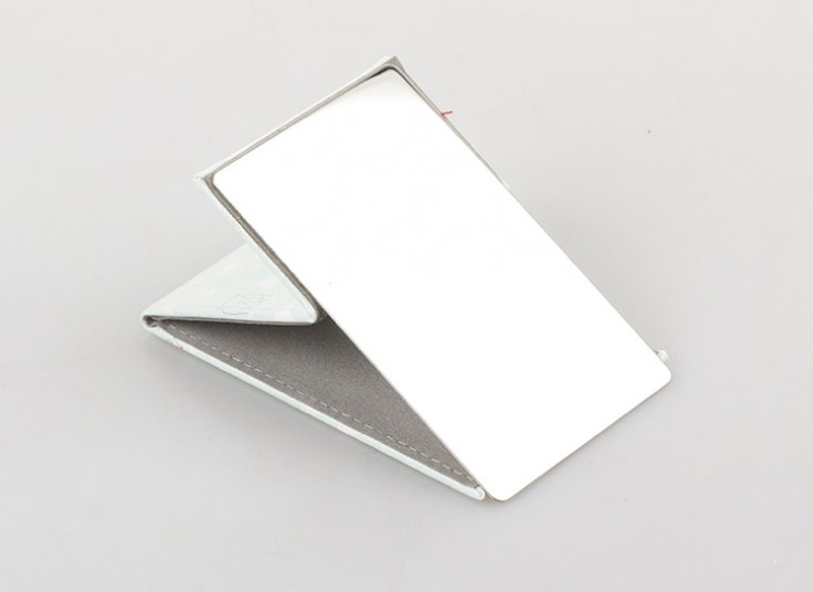 آینه جیبی happy melody