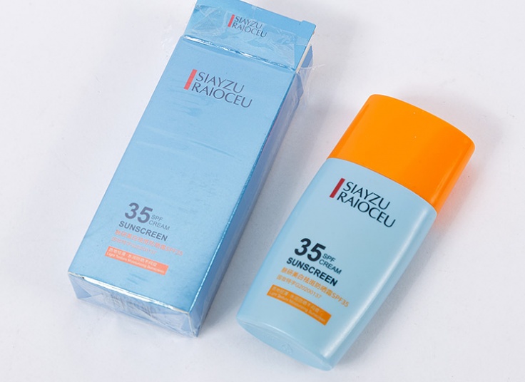 کرم ضد آفتاب siayzu