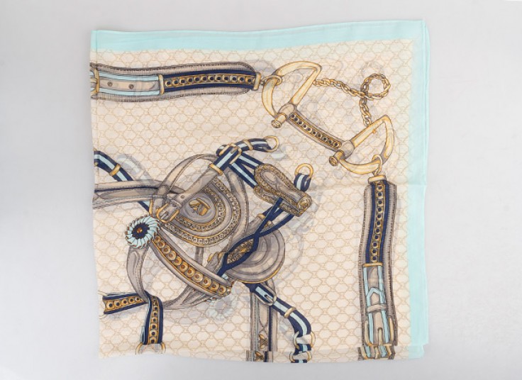 روسری حریر Fendi