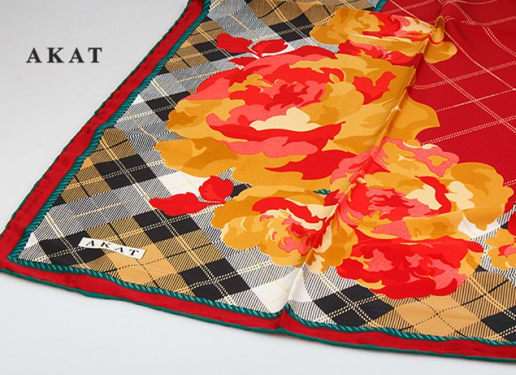 روسری ساتن AKAT