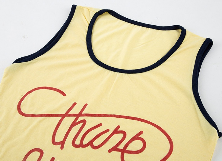 ست تاپ و شلوارک زنانه