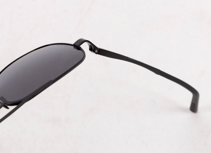 عینک آفتابی مردانه Police مدل D24313P