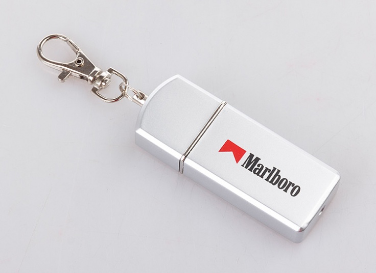 زیر سیگاری جیبی طرح Marlboro