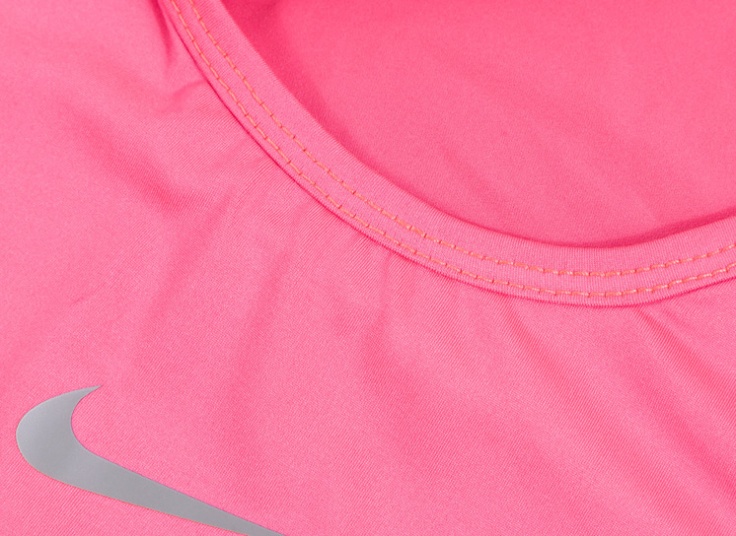 ست نیم تنه و شلوار Nike