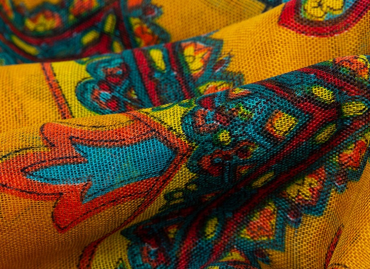 روسری نخی طرحدار