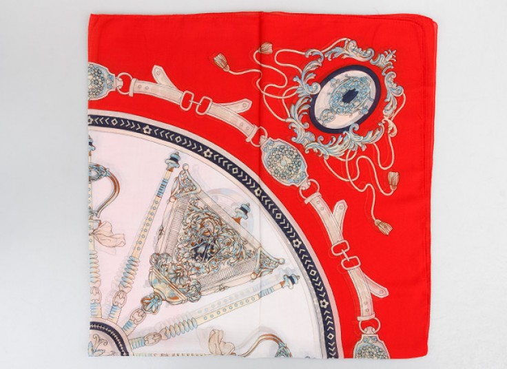 روسری حریر Fendi