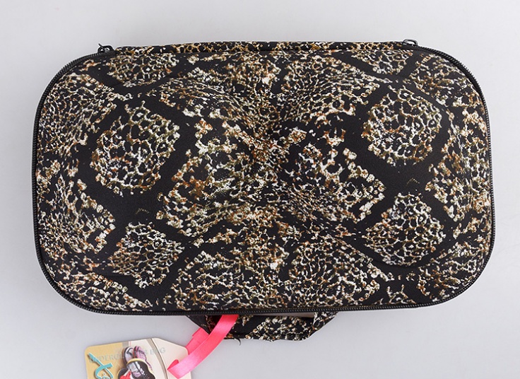 کیف لباس زیر طرحدار