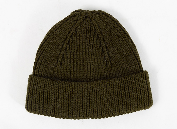 کلاه بافت لئونی