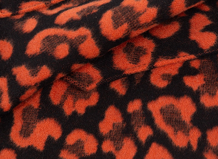 شکت زنانه پلنگی