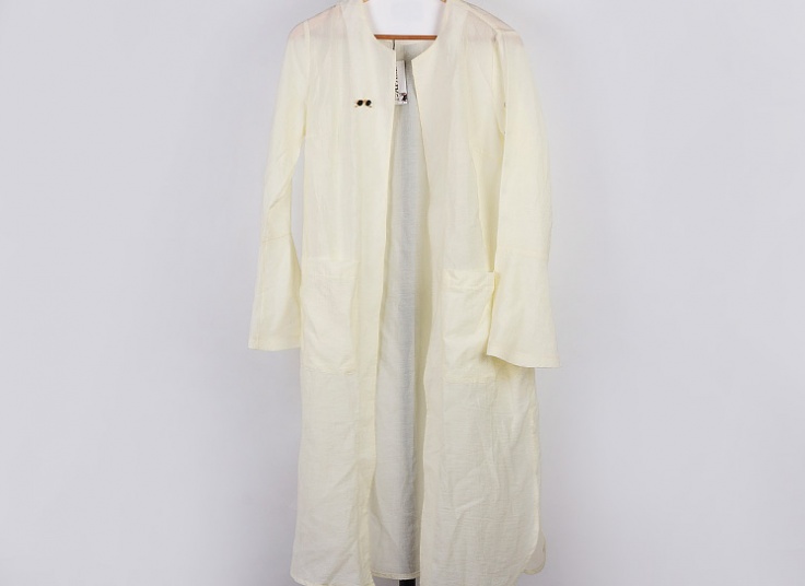 مانتو زنانه APAMA