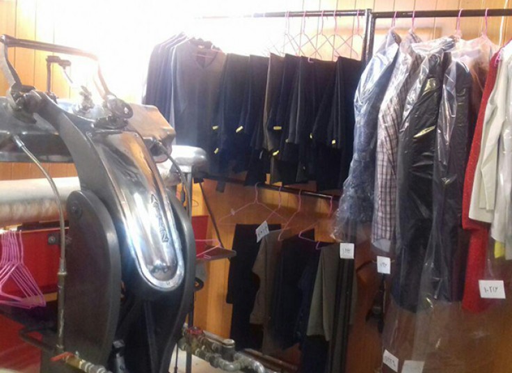 خشکشویی آبنوس