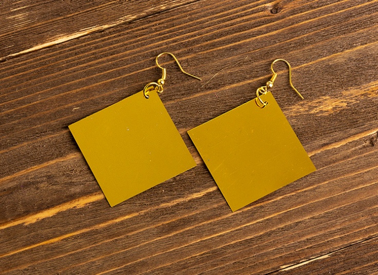 گوشواره پولکی