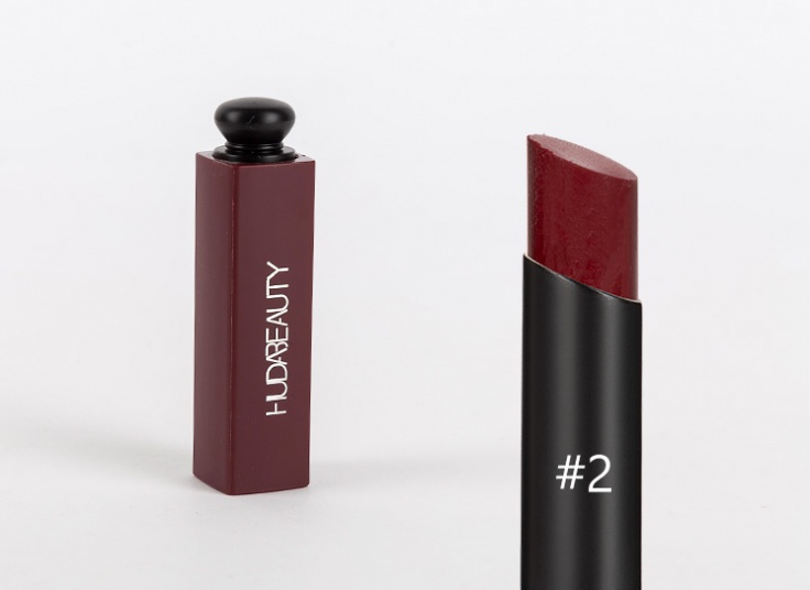 رژ لب Huda Beauty