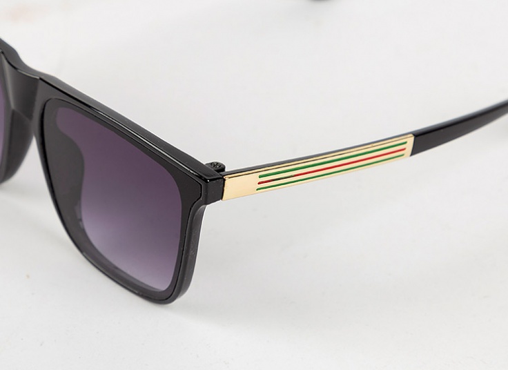 عینک آفتابی کائوچوئی Wayfarer