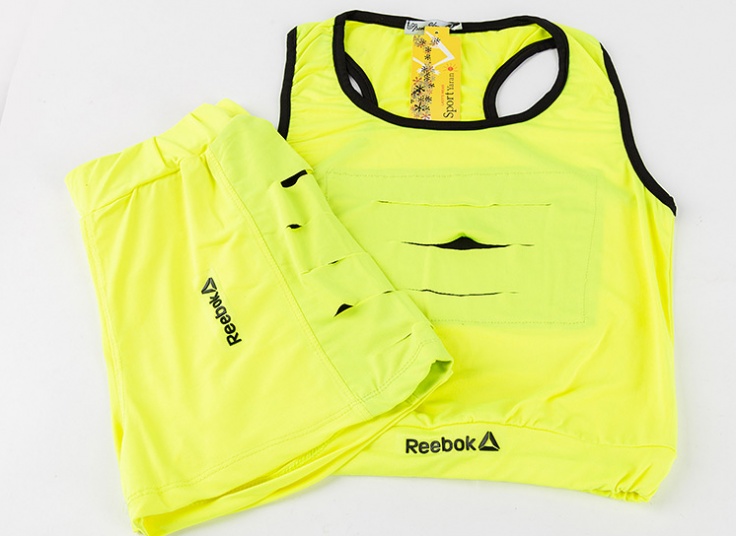 ست نیم تنه و شلوارک Reebok