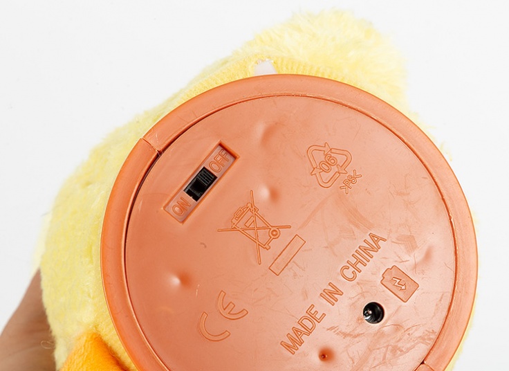 عروسک اردک موزیکال و سخنکو