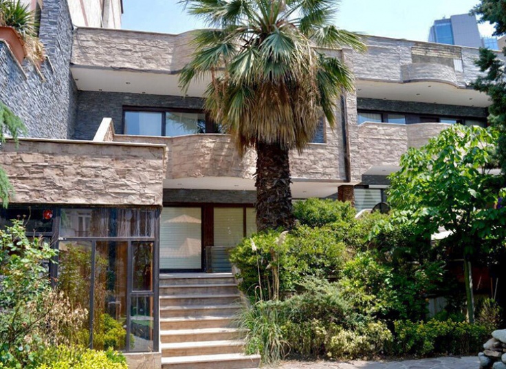 تزریق ژل در کلینیک خورشید