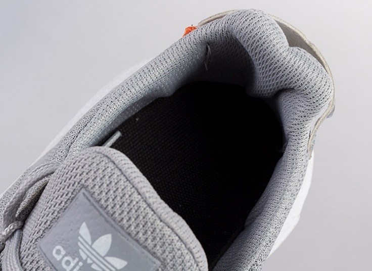 کتانی مردانه طرح adidas