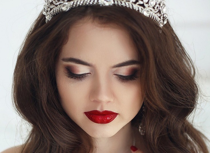 سالن زیبایی گلد