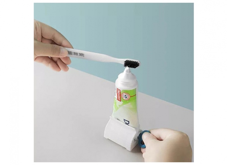 استند خمیر دندان