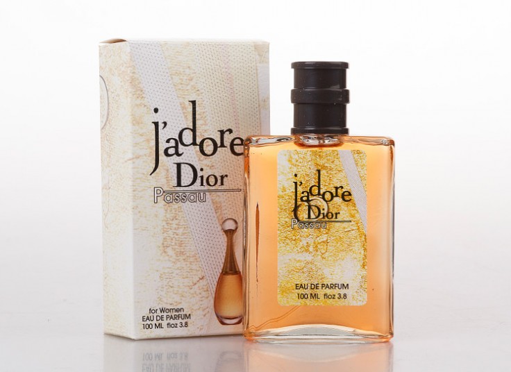 کلکسیون عطر و ادکلن Pasauo