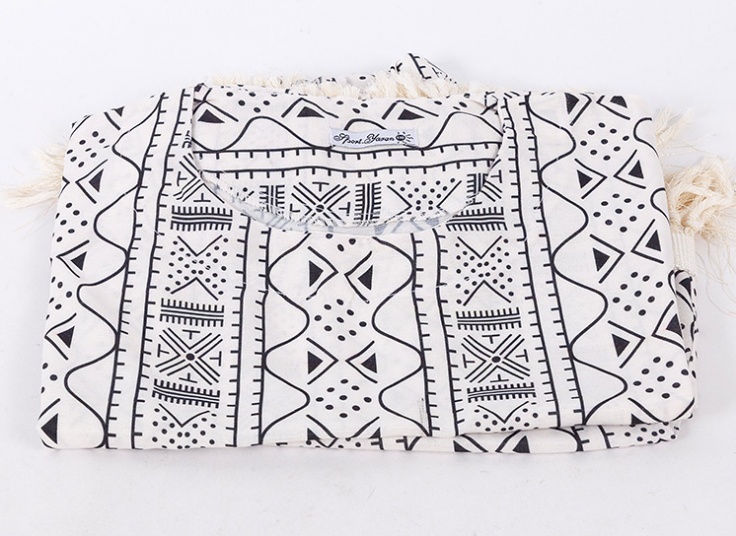 ست کراپ و شلوارک طرحدار