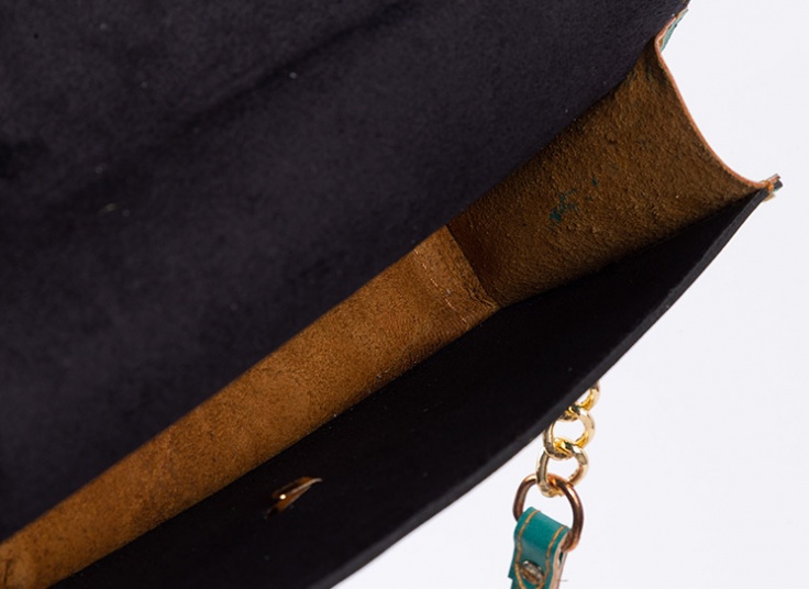 کیف دوشی چرم زنانه