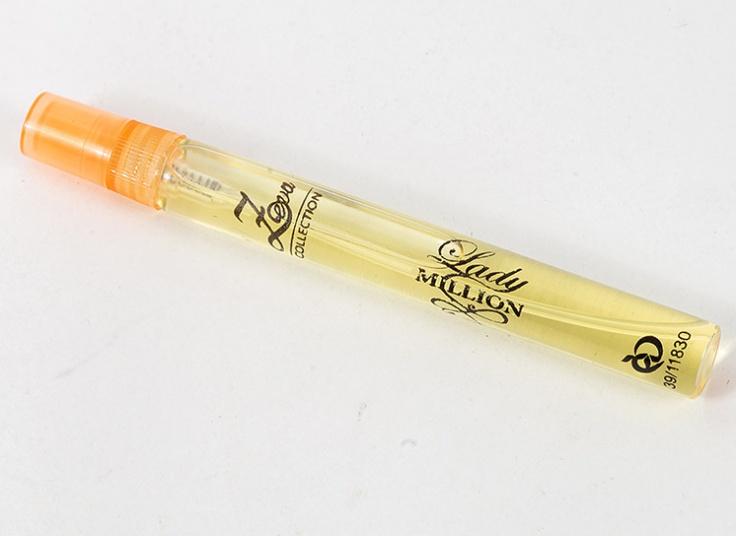 عطر مدادی Zeva