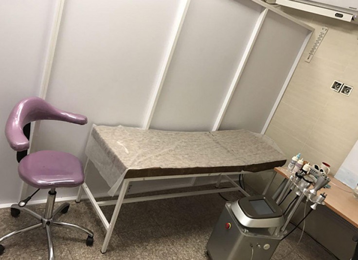 لیزر الکساندرایت الکسیس در درمانگاه پاک