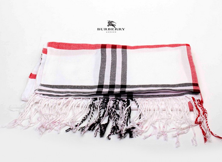 شال پاییزه Burberry