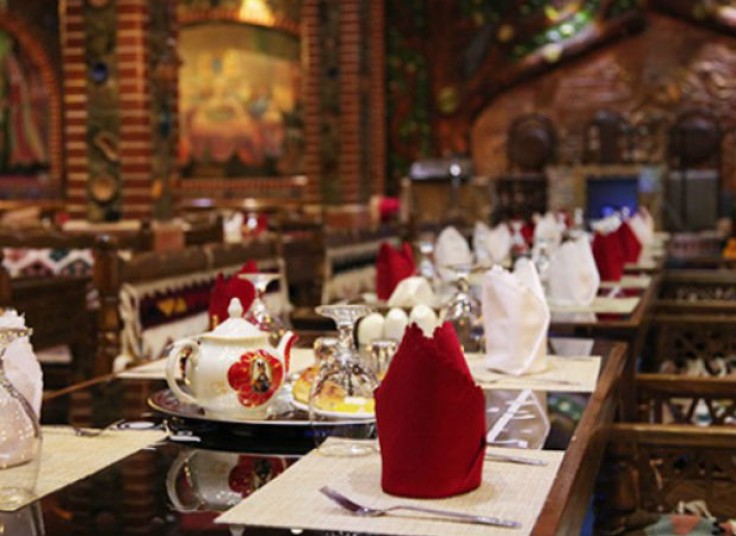 رستوران سنتی کندمیز