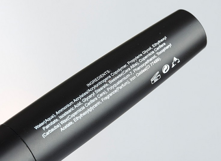 ریمل طرح Oriflame