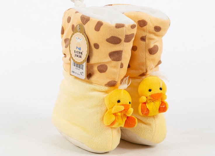 پاپوش ساق دار بچگانه