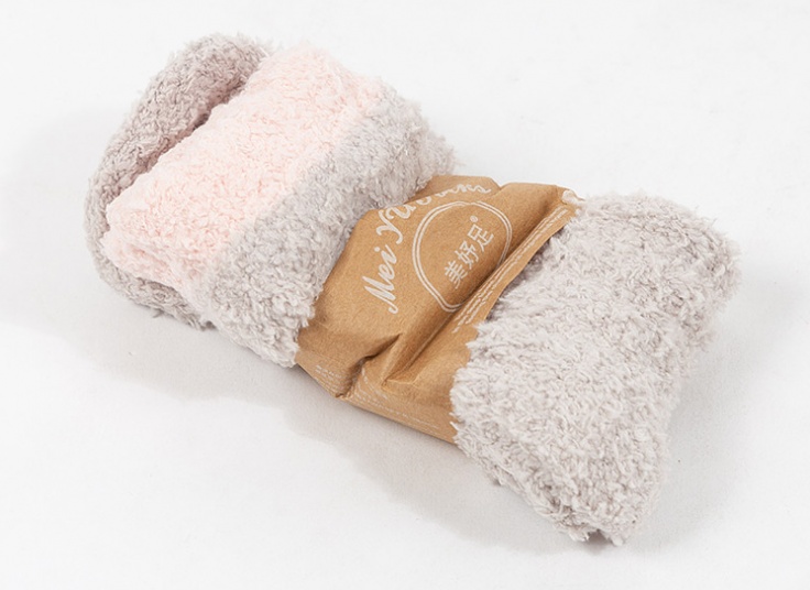 جوراب حوله ای زنانه