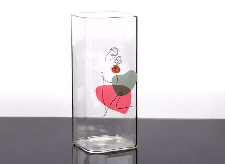 لیوان مربع پیرکس