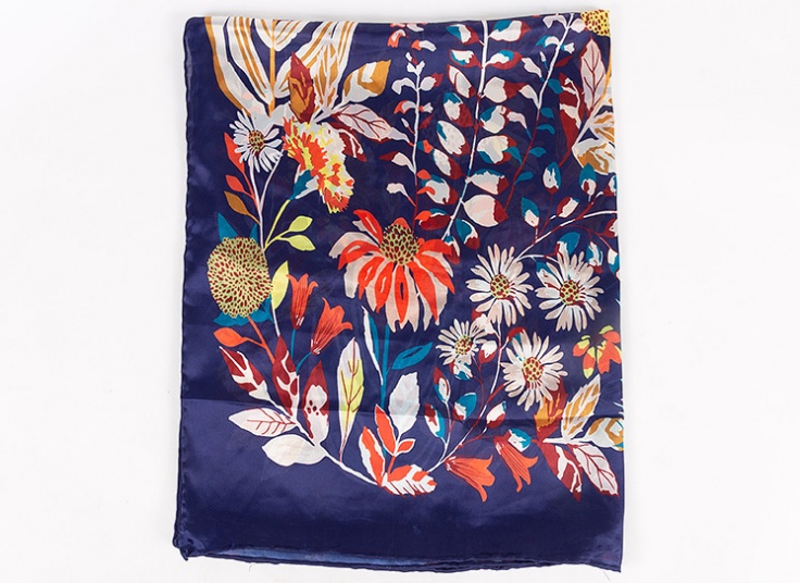 شال ساتن ابریشم دست دوز