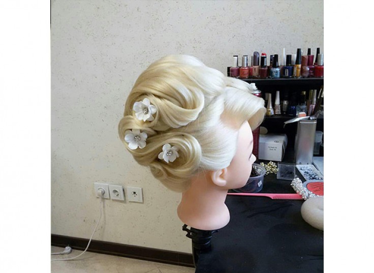 سالن زیبایی عسل بانو