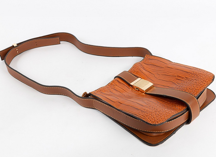 کیف دوشی زنانه