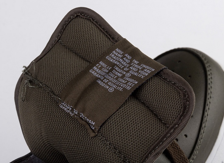 کتانی ساقدار زنانه Nike