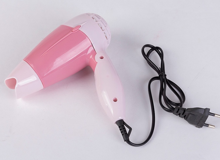 سشوار مسافرتی V&GSALON