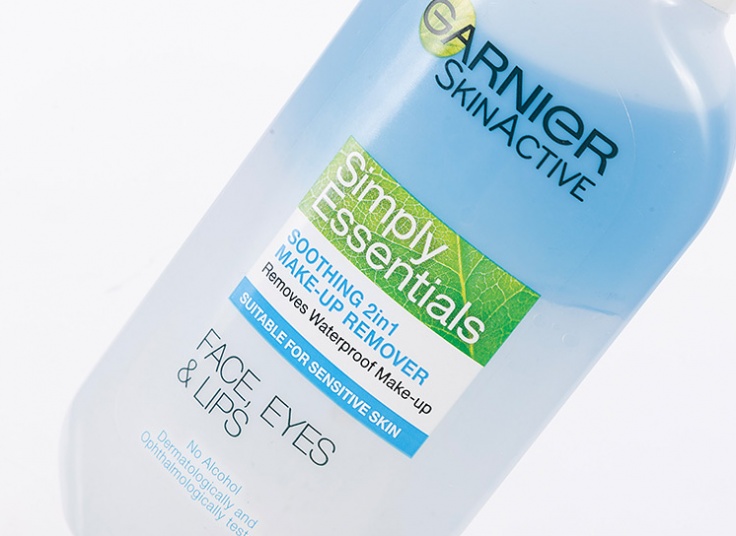 محلول پاک کننده آرایش دوفاز GARNIER 