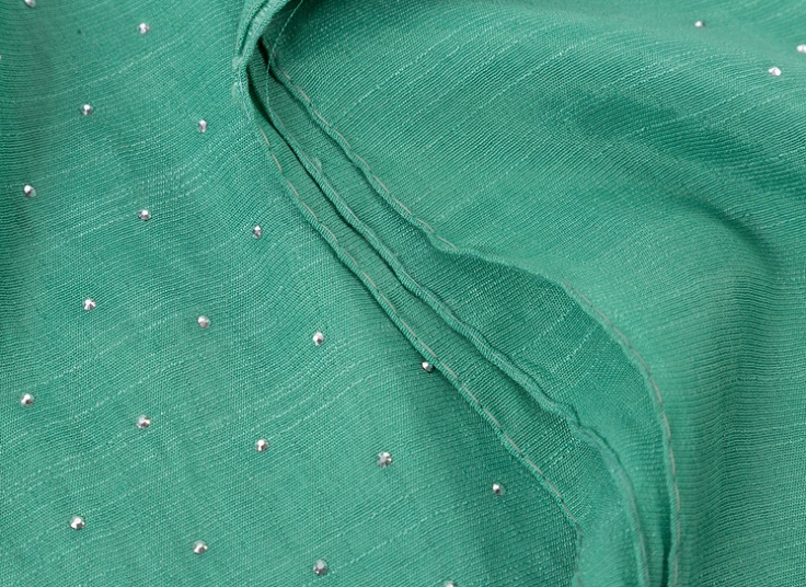 شال نگین دار