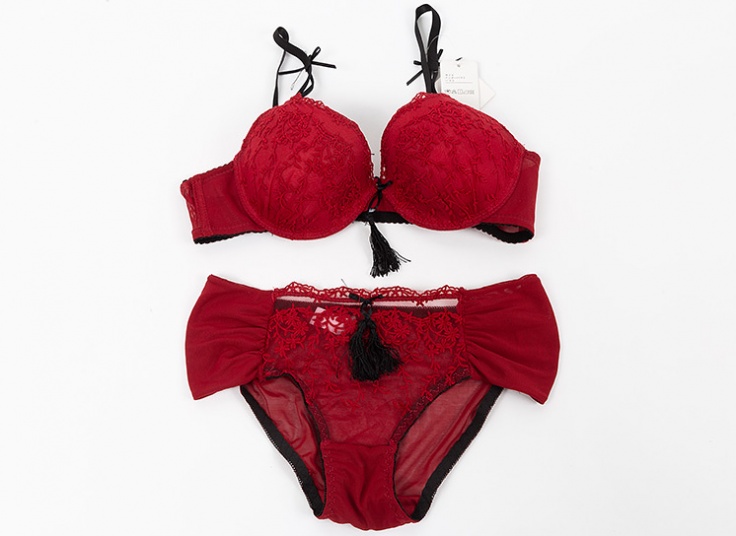 ست لباس زیر زنانه Yienchun