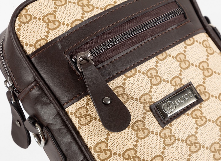 کیف پاسپورتی طرح Gucci 