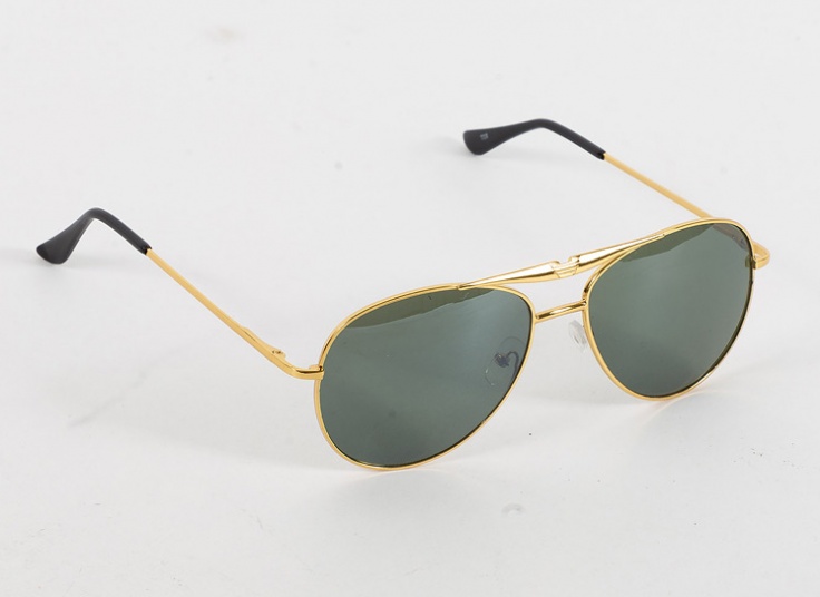 عینک آفتابی طرح Ray Ban سری T