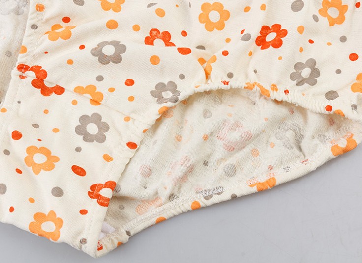 پکیج چهار تایی لباس زیر زنانه طرحدار