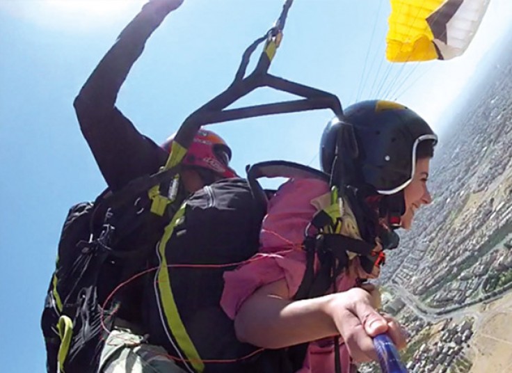 پرواز با پاراگلایدر