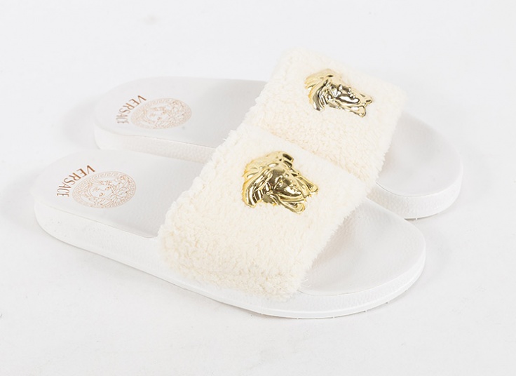 دمپایی زنانه طرح Versace