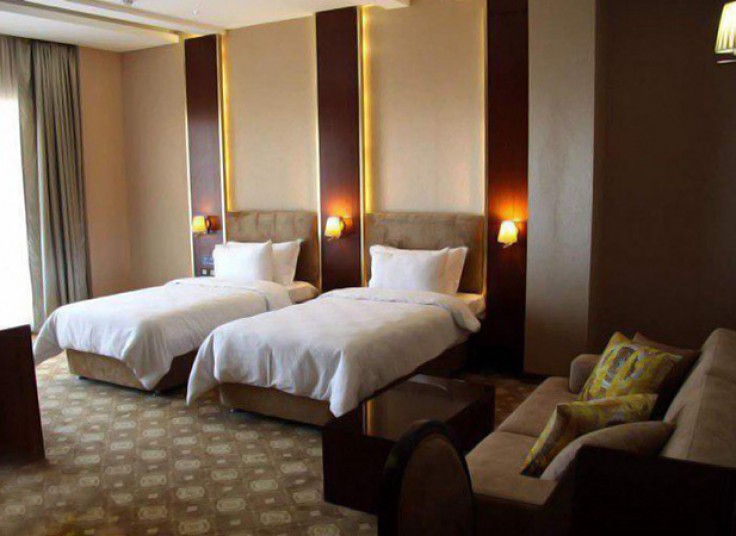 اقامت در هتل چهار ستاره رفاه مشهد