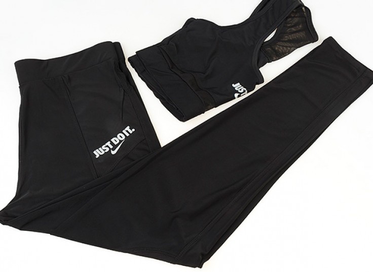 ست نیم تنه و شلوار طرح NIKE